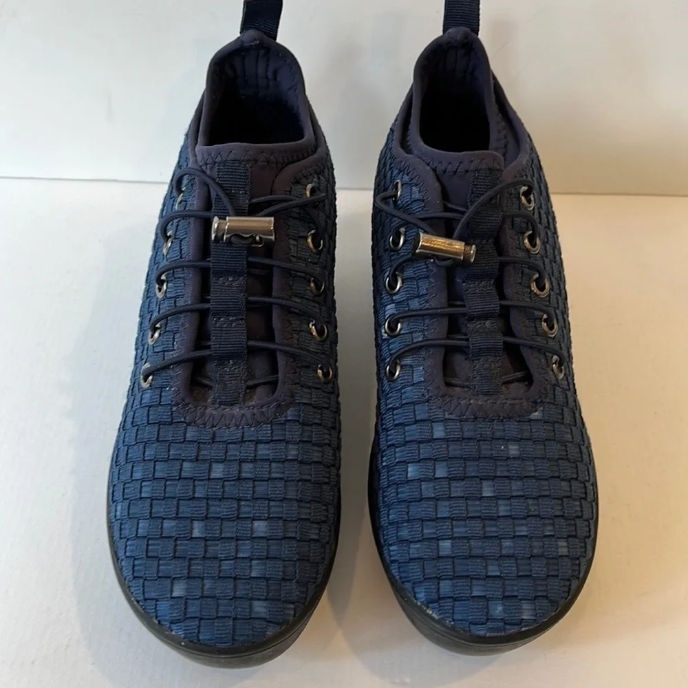 Steve Madden women’s shoes navy blue textured fabric platform wedge size 7.5